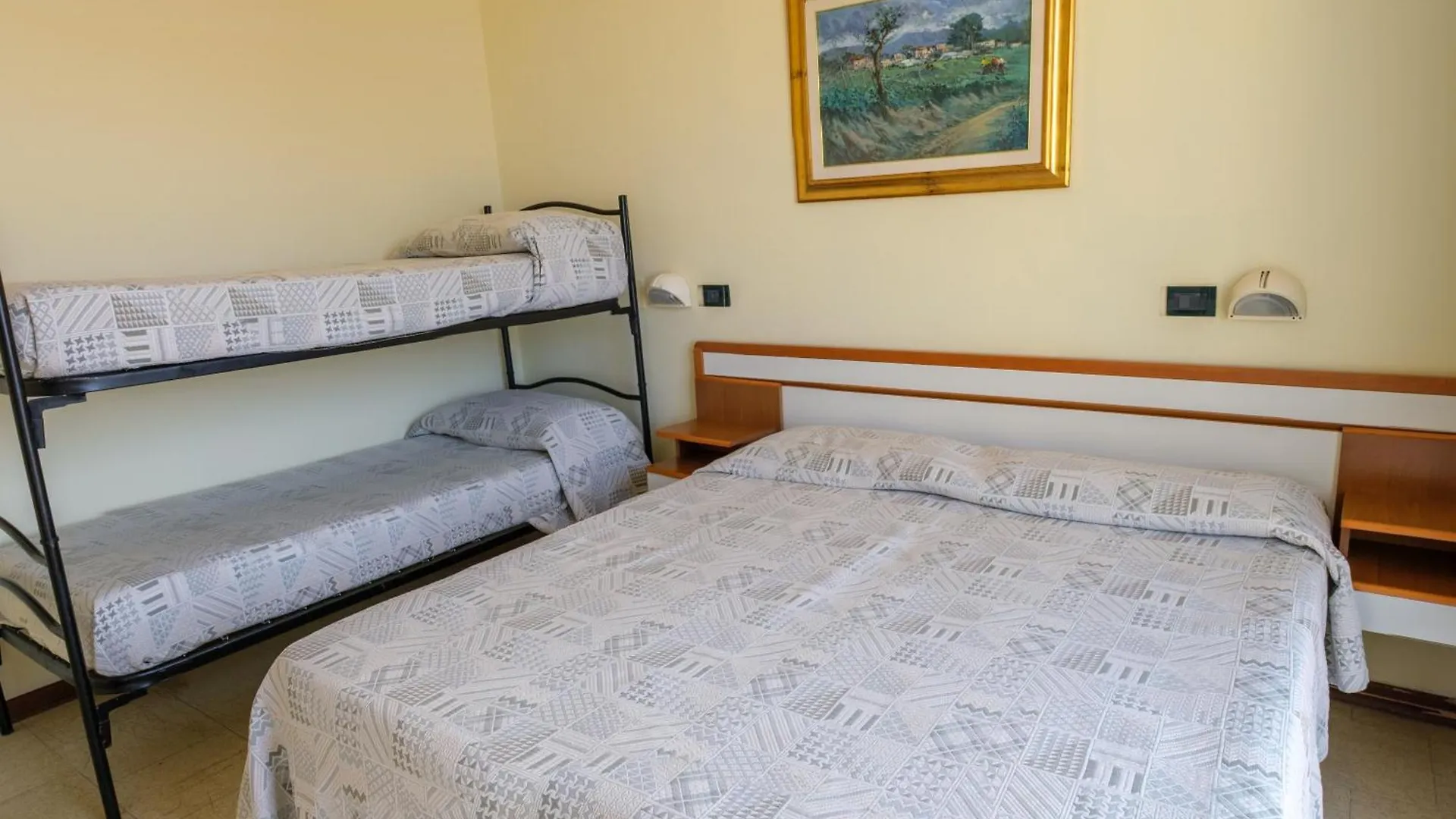 Hotel Classic Lido Di Savio 3*,